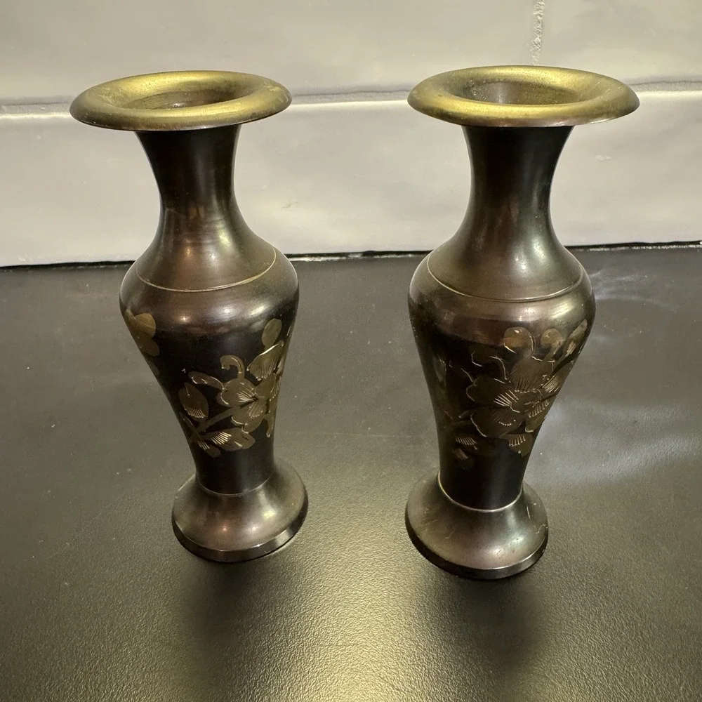 Brass Floral Etched Vase Vintage Marked India Solid Brass‎ Set Of 2
